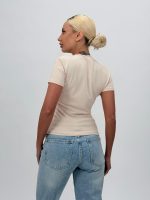 Tricou cu decolteu în V și dantelă - imagine 4