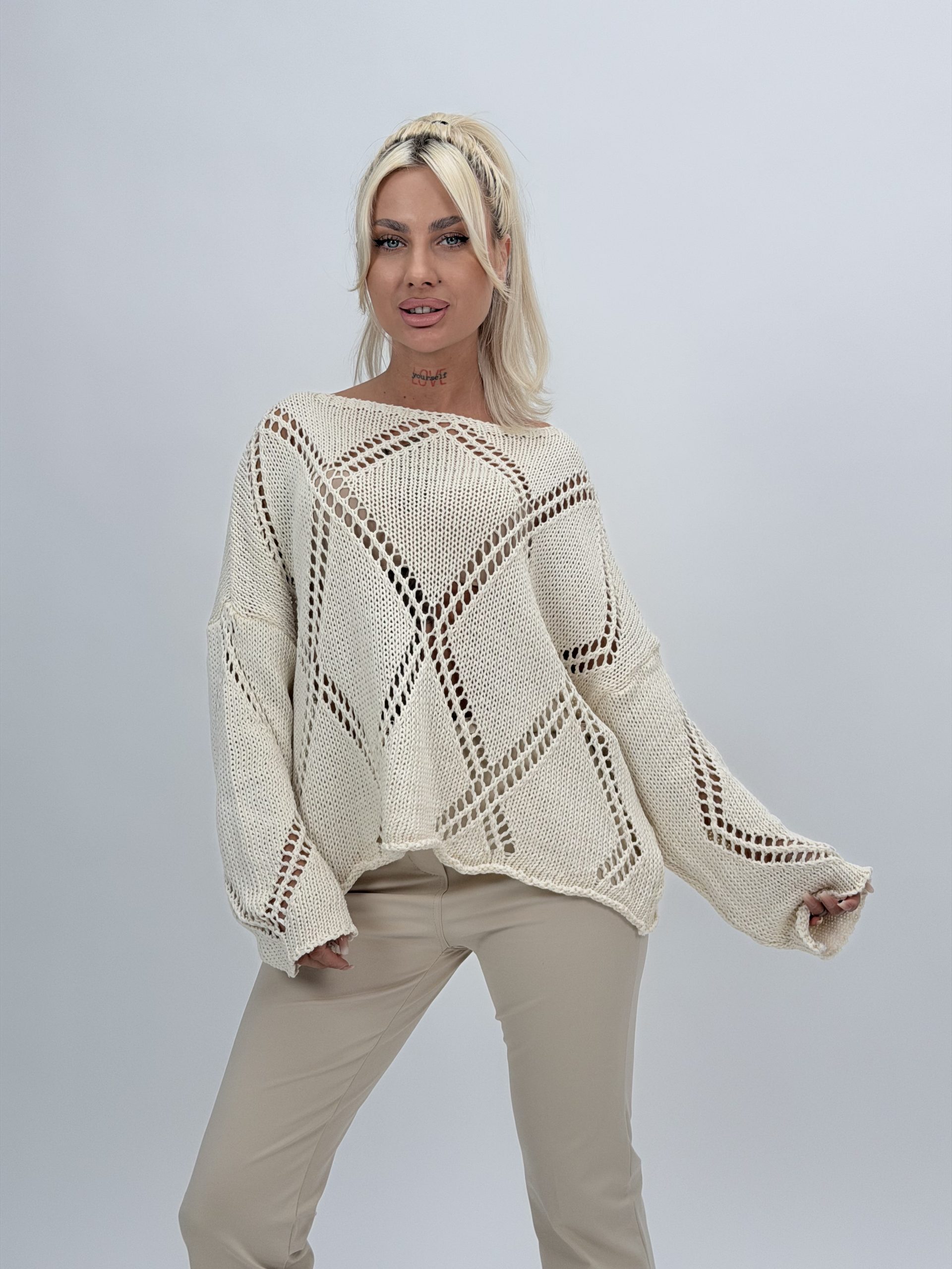 IMG_4703 Bluză din tricot cu mânecă lungă - imagine 1