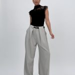 Pantalon office wide leg cu pense și curea