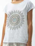 Tricou din bumbac cu model pene - imagine 2