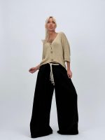 Pantalon larg cu pense și cordon în talie - imagine 27