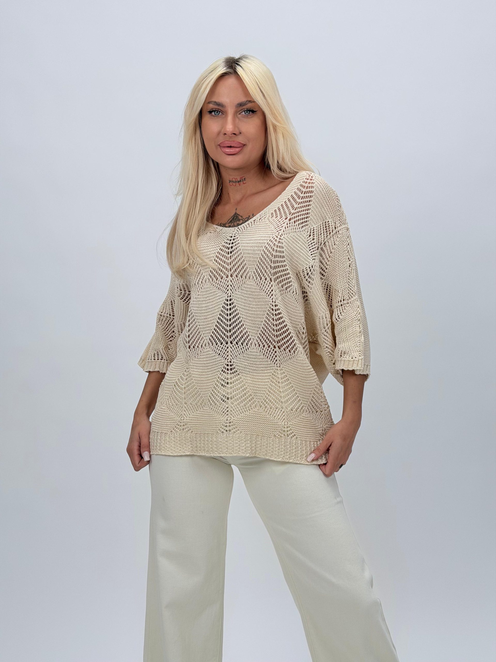 d87e2785-9221-4a12-bc44-b6684f9e0d88 Bluză oversized din tricot - imagine 1