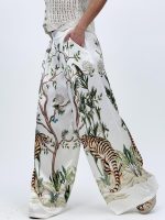 Pantalon oversized din satin cu imprimeu - imagine 11