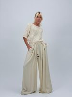 Pantalon larg cu pense și cordon în talie - imagine 12