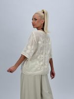 Bluză din bumbac cu boderie și nasturi - imagine 9