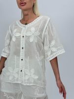 Bluză din bumbac cu boderie și nasturi - imagine 3