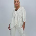 Bluză din bumbac cu broderie și nasturi