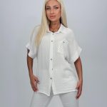 Bluză oversized cu buzunar brodat