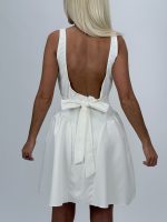 Rochie scurtă cu fundă la spate - imagine 6