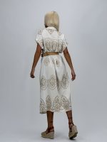 Rochie lungă cu broderie și curea - imagine 6