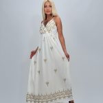 Rochie lungă cu broderie aurie