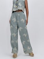 Set pantalon și vestă cu broderie - imagine 15