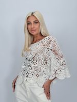 Bluză croșetată cu mâneci tip clopot