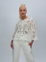 Bluză croșetată cu nasturi decorativi - imagine 2