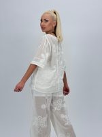 Bluză din bumbac cu boderie și nasturi - imagine 4