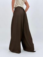 Pantalon larg cu pense și cordon în talie - imagine 42
