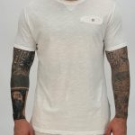 Tricou din bumbac cu buzunar la piept și nasture