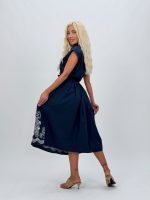 Rochie midi cu broderie și cordon în talie - imagine 10