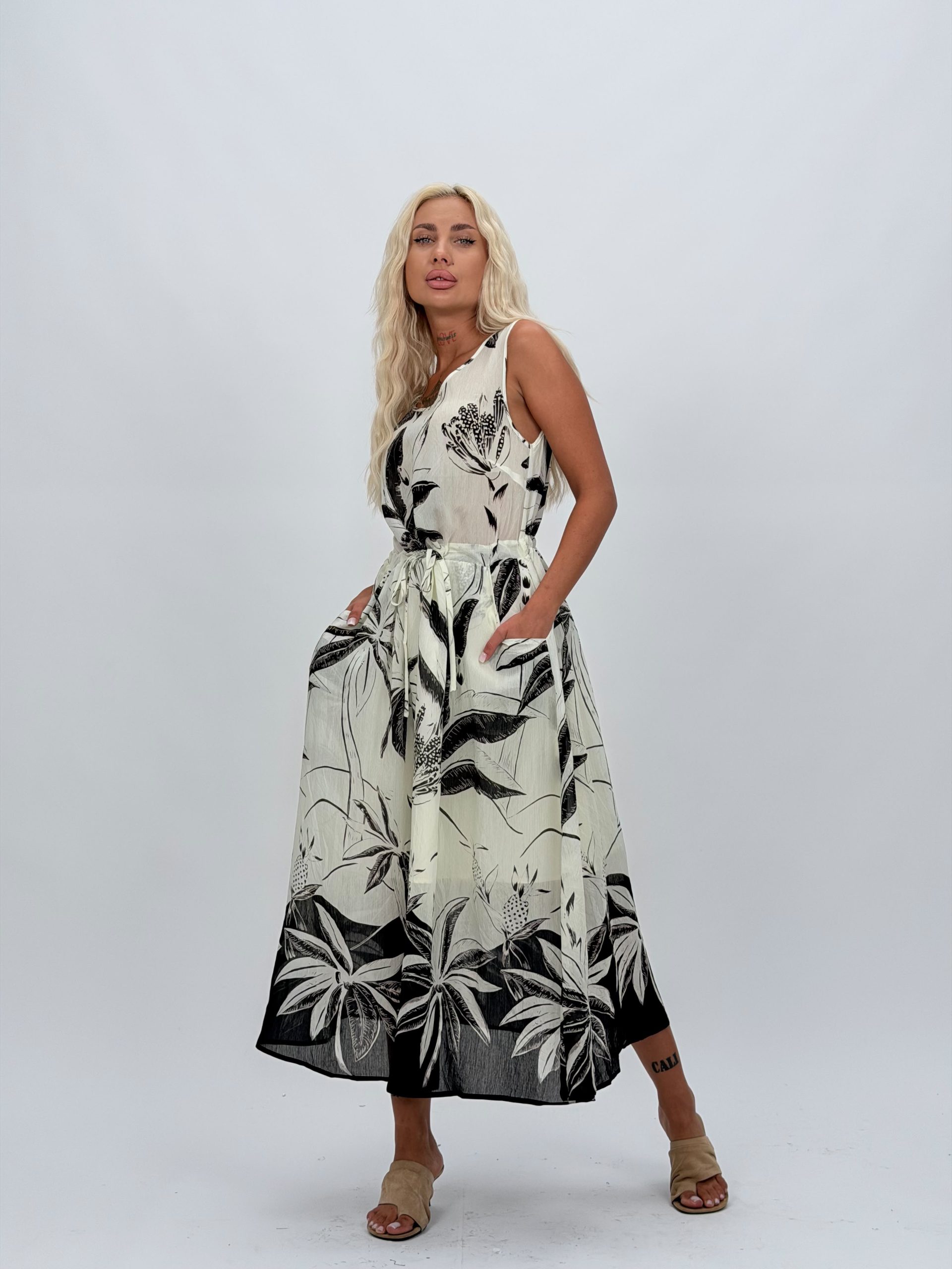531098cd-6492-4833-bac7-dcfa13765ed4 Rochie midi cu imprimeu floral - imagine 1
