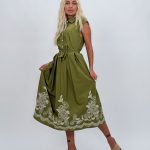 Rochie midi cu broderie și cordon în talie