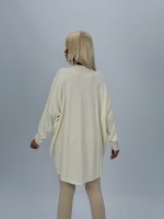 Pulover din tricot cu broderie florală și perle - imagine 3