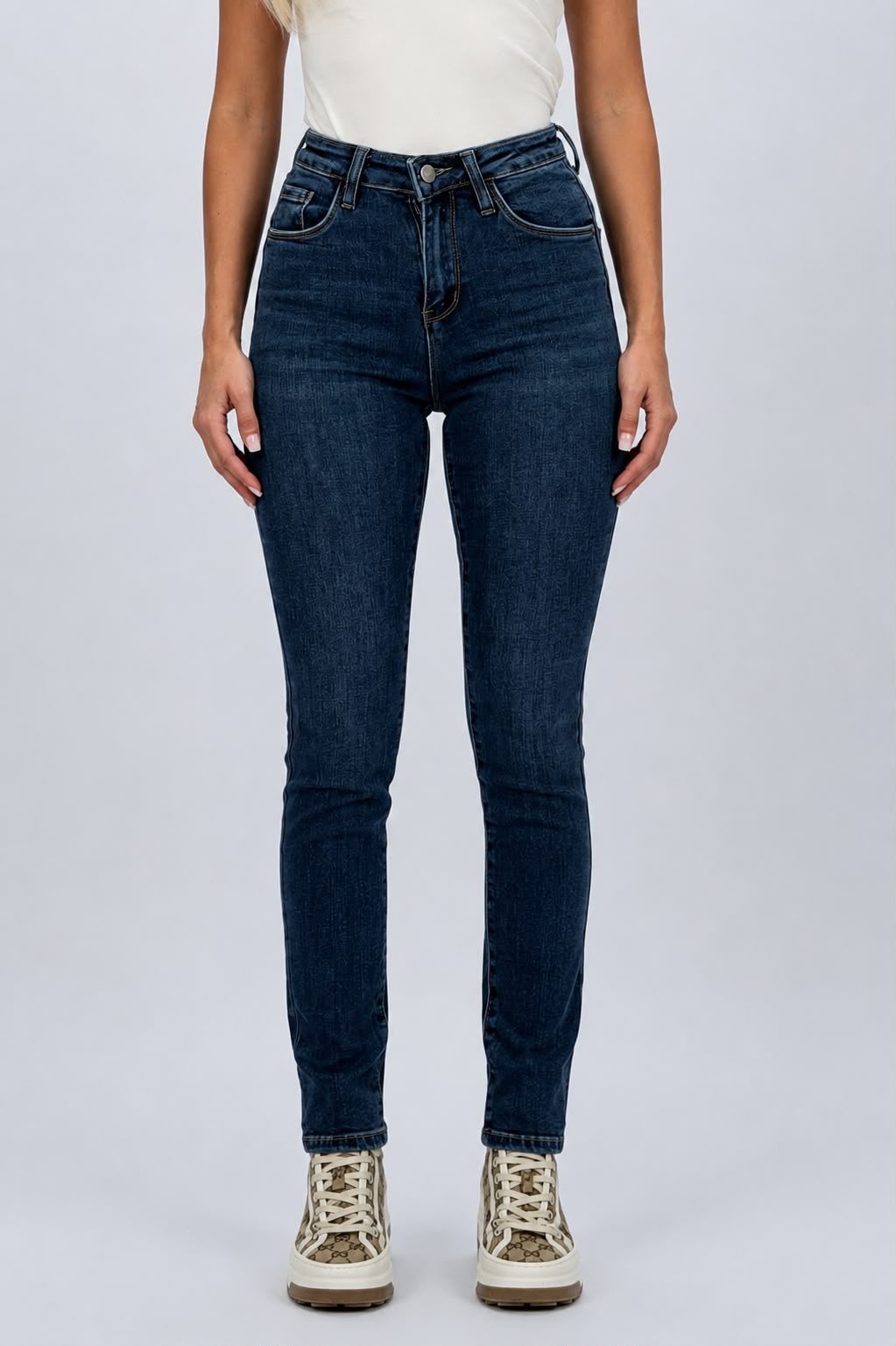 23214268-15af-4dac-bf39-0aab2ad7aa99 Jeans | Blug push-up slim - imagine 1