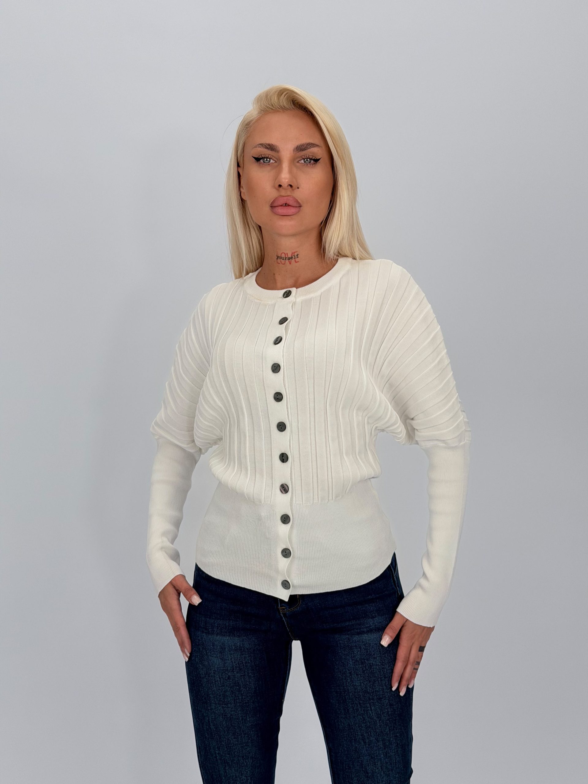 2688d219-4722-44ec-969f-e9baf6e7b791 Cardigan cambrat cu model rigat - imagine 1