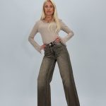 Jeans | Blug drept nisipiu cu ștrasuri