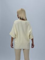 Pulover din tricot cu mânecă 3/4 și flori aplicate - imagine 6