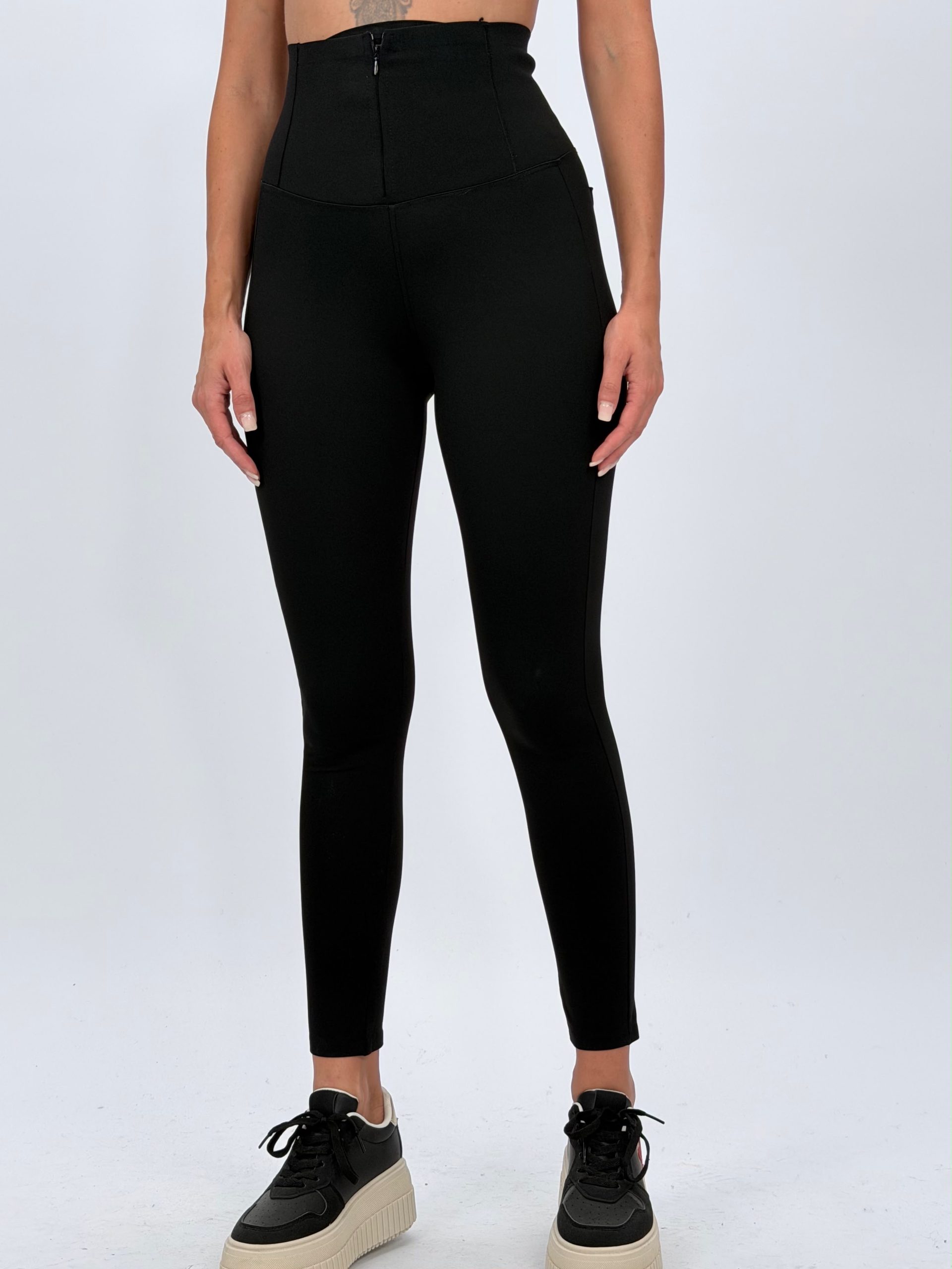 6da0f9f5-ece9-458d-9daf-99cb7e6a16b8 Pantalon colant plușat cu fermoar - imagine 1