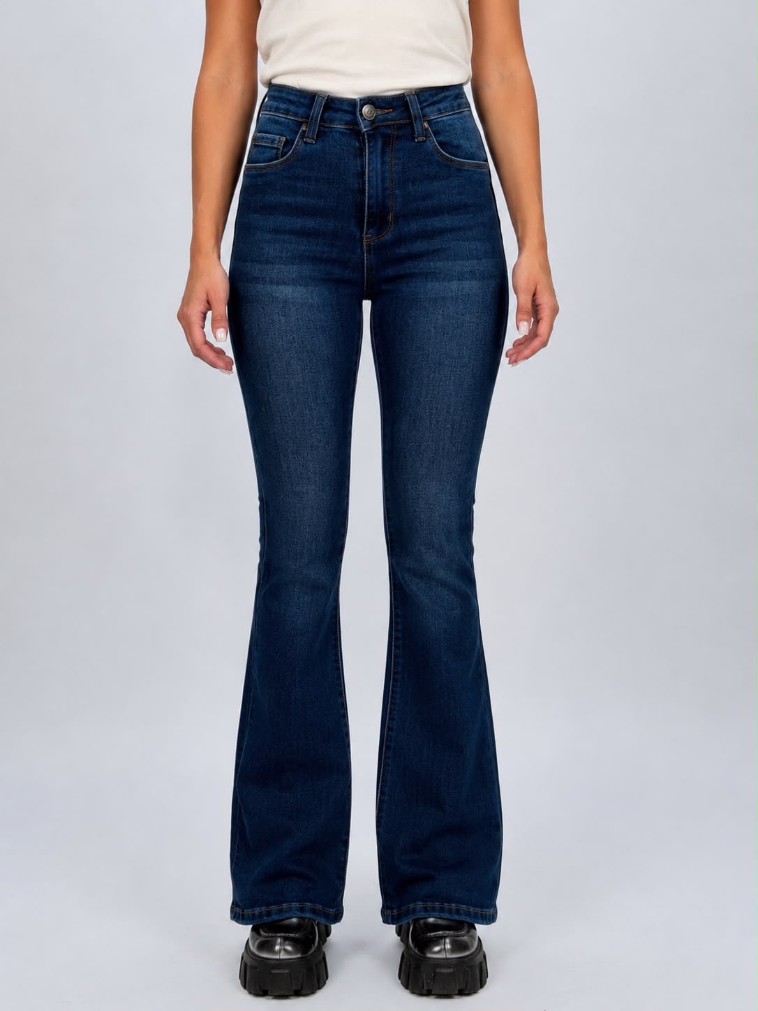 8f0a993c-ccfa-4141-963e-370d66635cd5 Jeans | Blug push-up evazat albastru - imagine 1