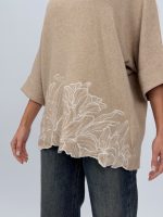 Pulover din tricot cu mânecă 3/4 și broderie aplicată - imagine 2