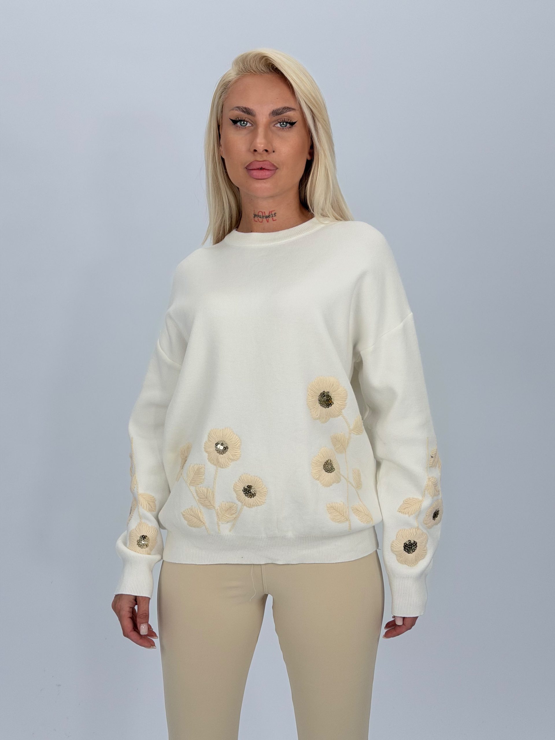 9e347bed-46d8-4b7a-b6e8-42cc0657da1c Pulover din tricot cu broderie florală - imagine 1
