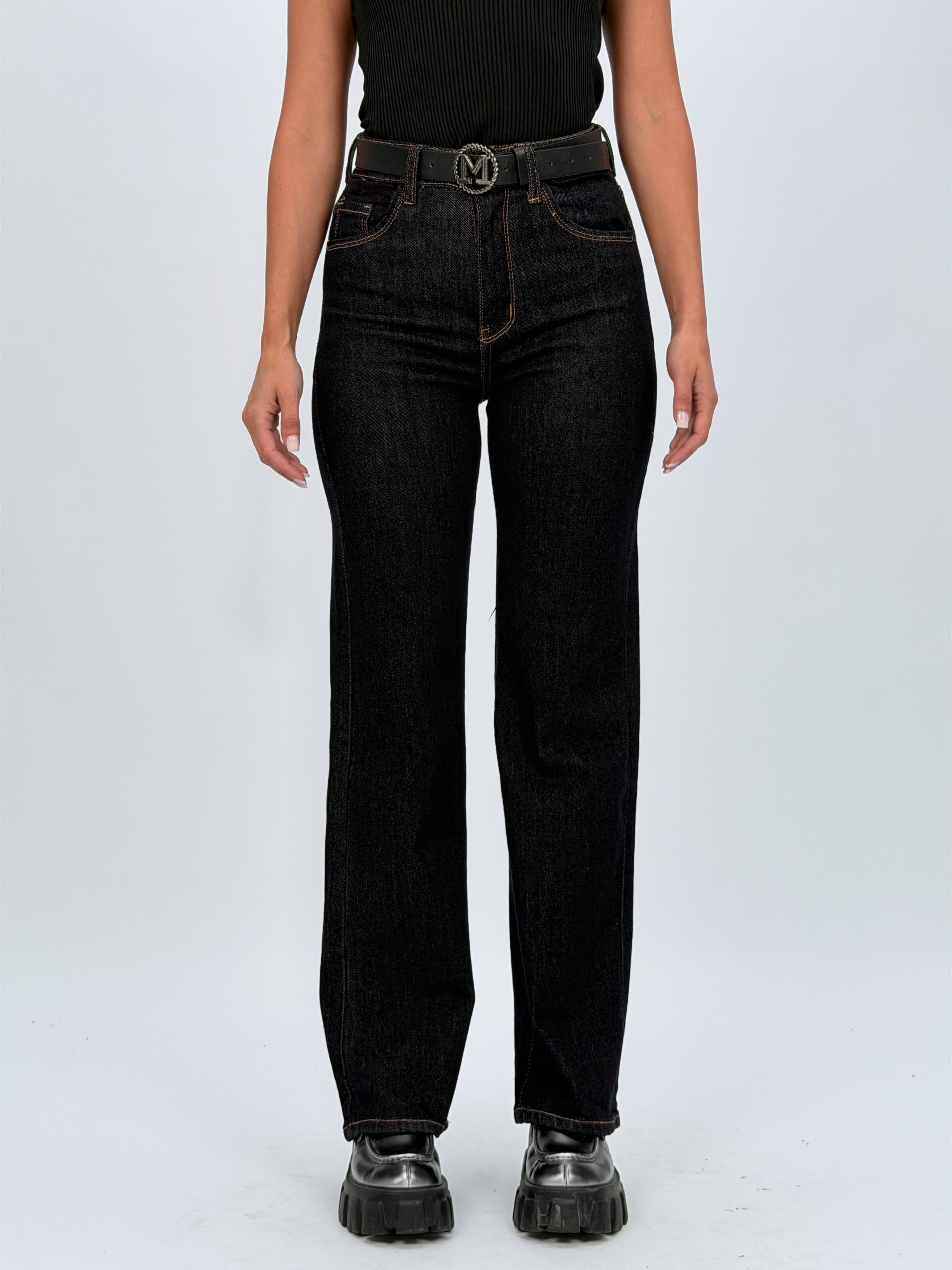 9f8aa8f4-72c8-472b-90fb-793d6352db1a Jeans loose fit negru cu curea - imagine 1