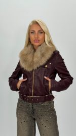 Jachetă din piele eco scurtă cu cataramă și guler din blană - imagine 7