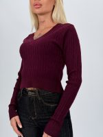 Pulover scurt cu model torsade și decolteu în V - imagine 7