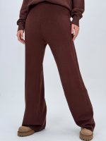 Set pulover și pantalon din tricot cu paiete - imagine 28