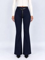 Pantalon evazat din jerse cu curea