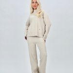 Set pantalon și pulover maletă din tricot