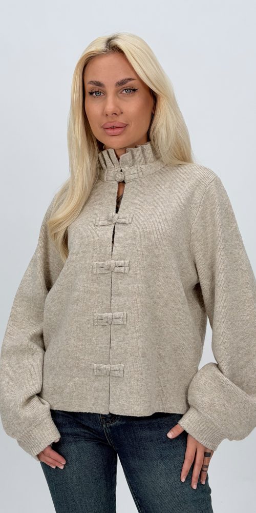 Pulover cardigan cu legături, vedere frontală