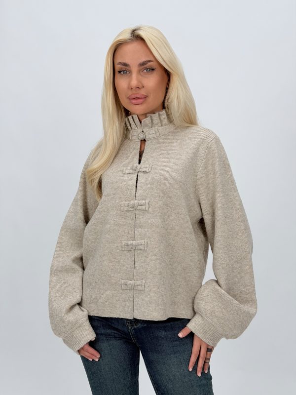 Pulover cardigan cu legături, vedere frontală