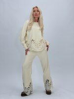 Set pulover și pantalon din tricot cu broderie - imagine 2