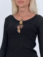 Pulover decupat din lurex cu nasturi aurii - imagine 14