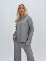 Set pantalon și pulover maletă din tricot - imagine 29