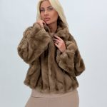 Jachetă scurtă din blană în nuanță cafea, model CATO