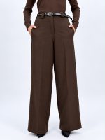 Pantalon office wide leg, detaliu material fluid