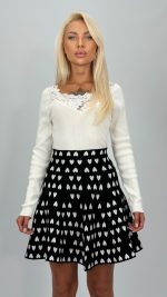 Fustă din tricot cu imprimeu inimi - imagine 2