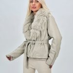 Jachetă din piele eco și guler din blană