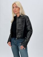 Detaliu guler tunică jachetă din piele ecologică neagră