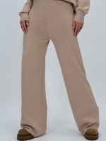 Set pulover și pantalon din tricot cu paiete, detaliu pantalon